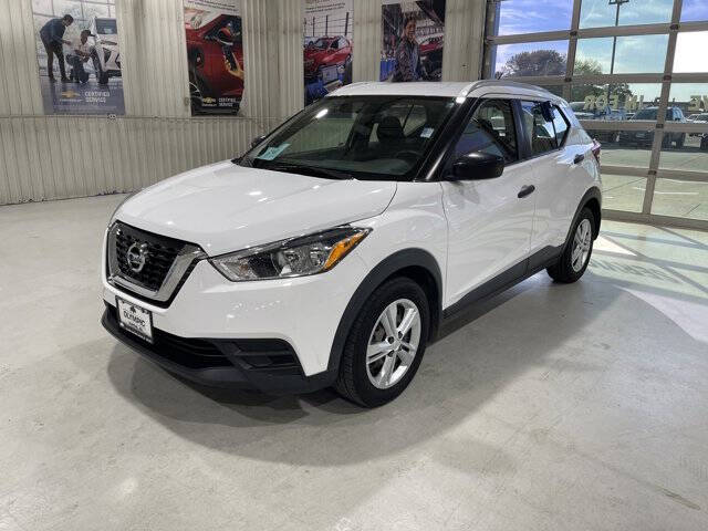 2019 Nissan Kicks S