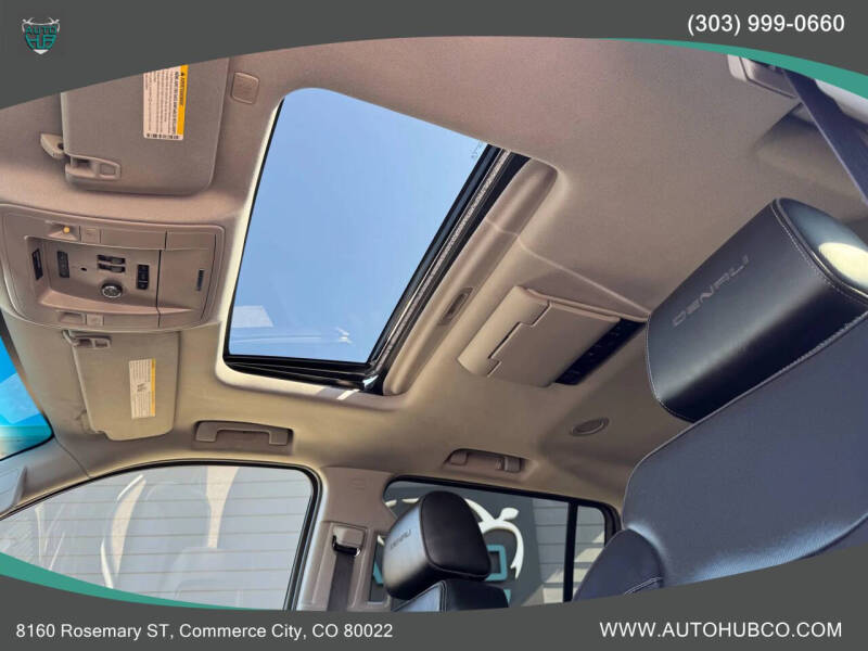 2017 GMC Yukon XL Denali