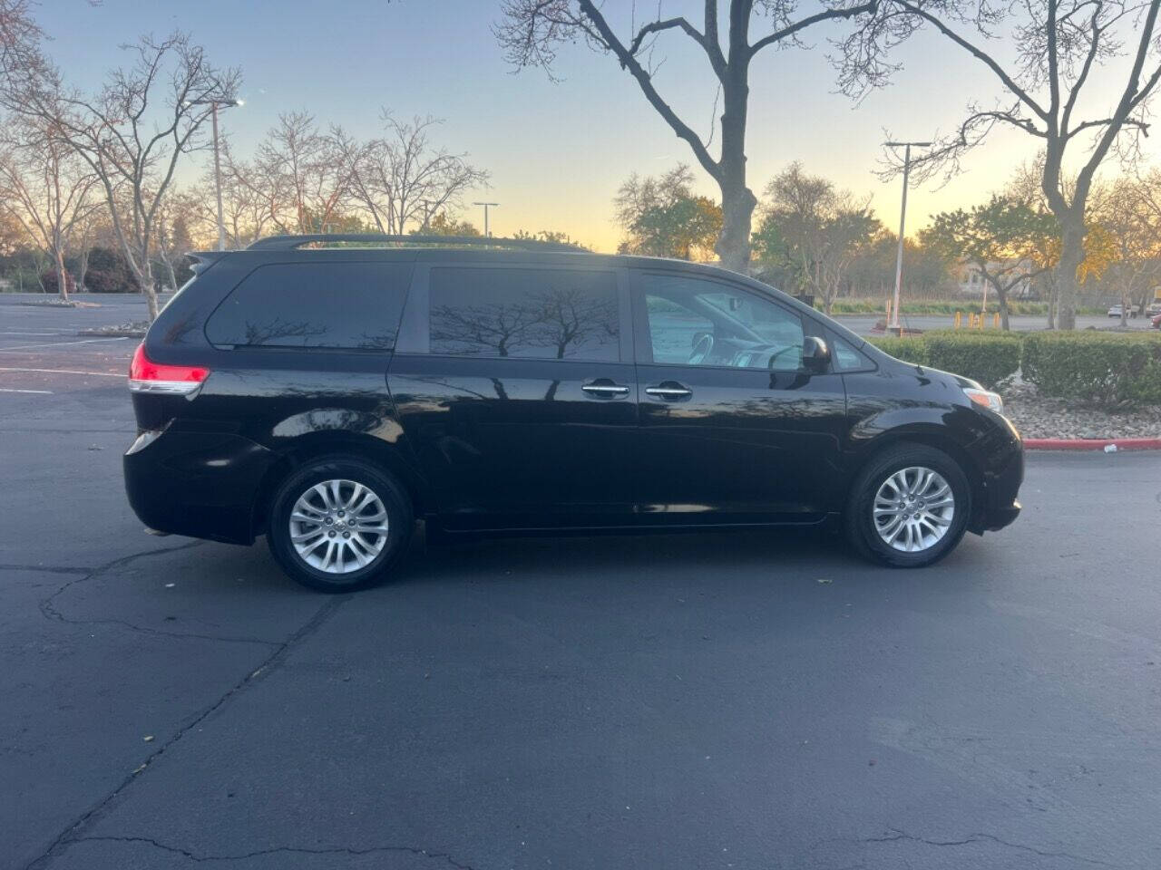 2014 Toyota Sienna for sale at Barakat Auto Sales LLC in Sacramento, CA