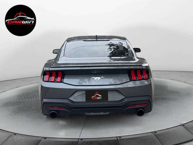 2024 Ford Mustang EcoBoost Premium
