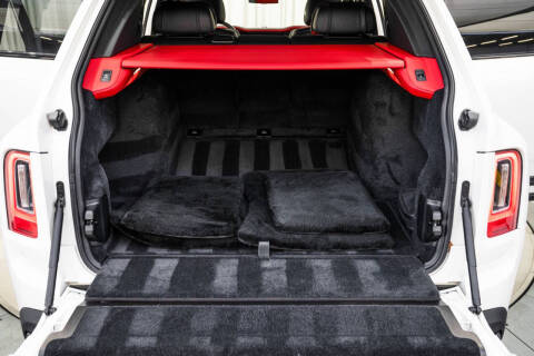 2023 Rolls-Royce Black Badge Cullinan