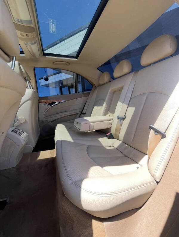 2009 Mercedes-Benz E-Class E 350 4MATIC