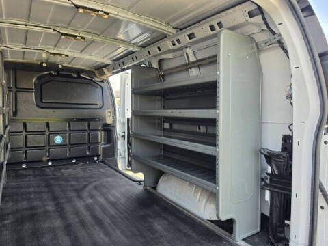 2021 Chevrolet Express 2500