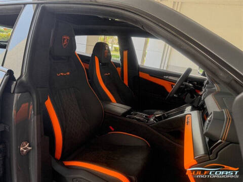 2024 Lamborghini Urus S
