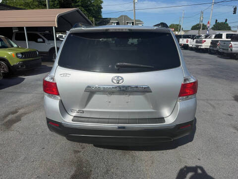 2013 Toyota Highlander Plus