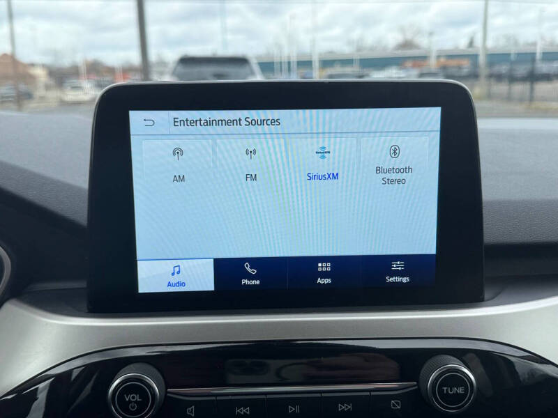 2020 Ford Escape SEL