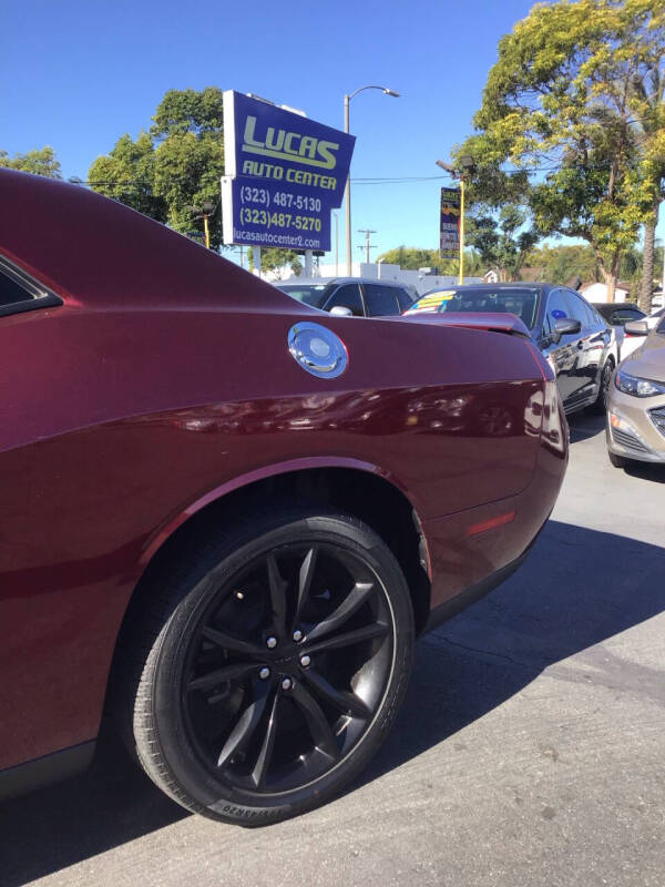 2018 Dodge Challenger SXT Plus