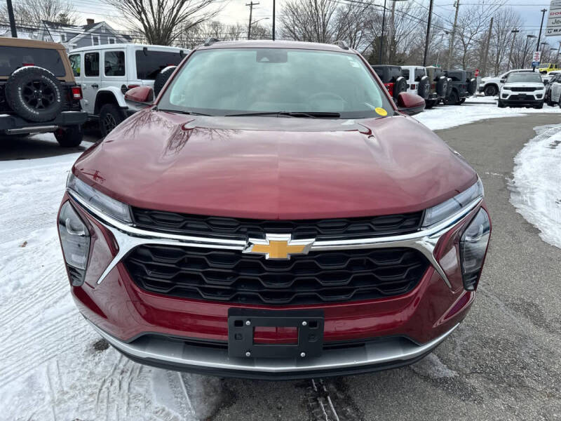 2025 Chevrolet Trax LT