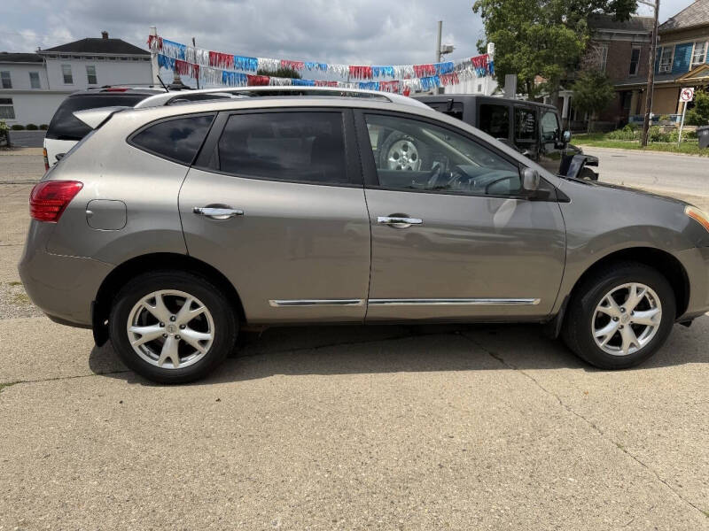 2011 Nissan Rogue SV