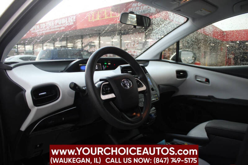 2016 Toyota Prius Two