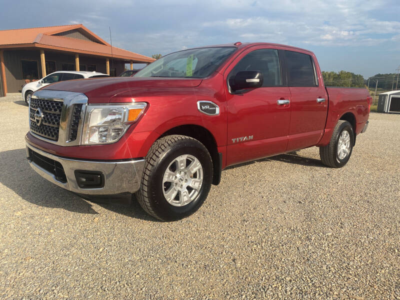 2017 Nissan Titan for sale at TNT Truck Sales in Poplar Bluff MO