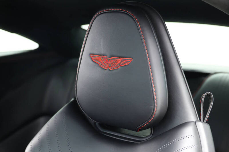2018 Aston Martin DB11 V12