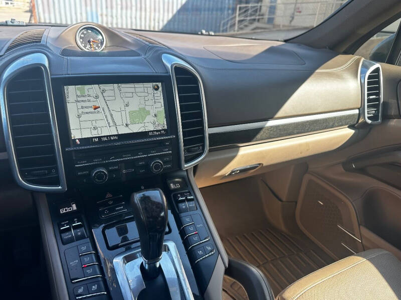 2013 Porsche Cayenne Tiptronic