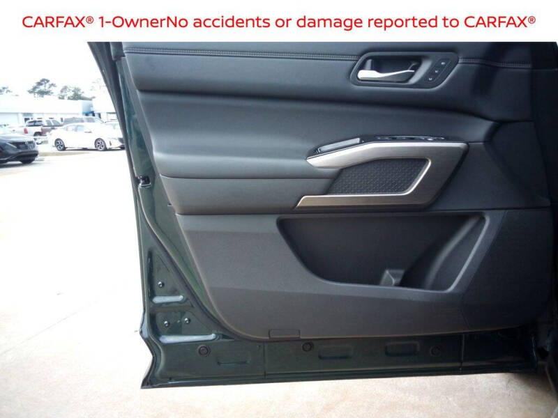 2024 Nissan Pathfinder Platinum