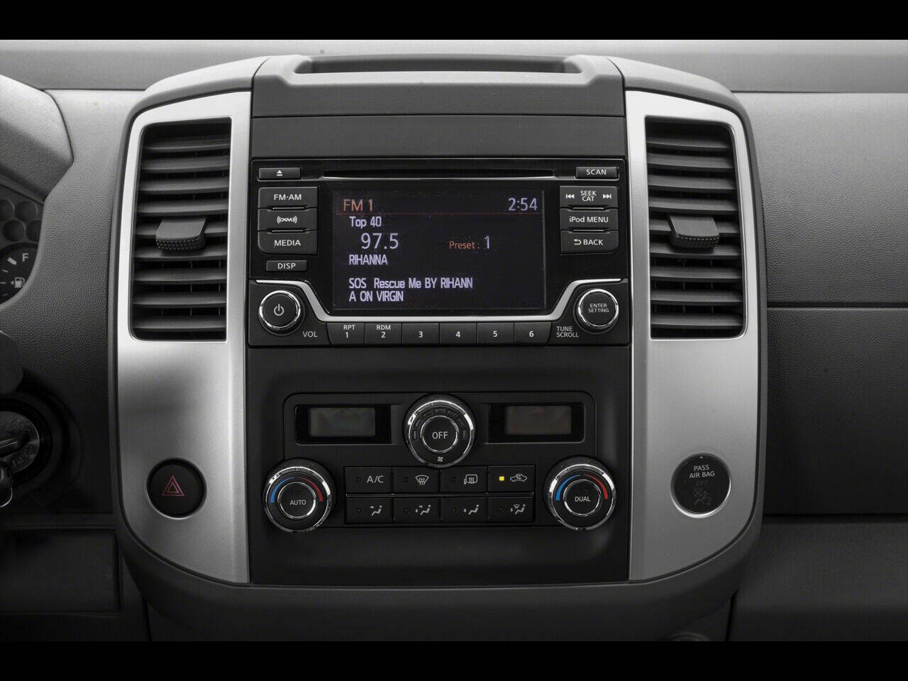 2021 Nissan Frontier 7