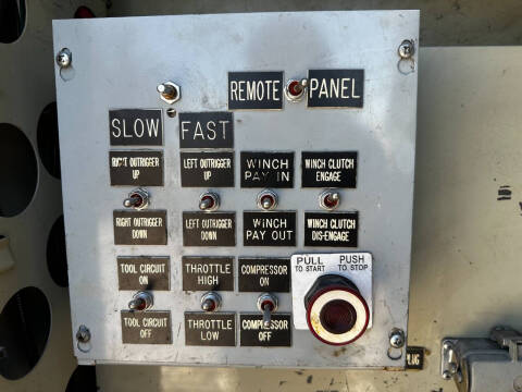 2012 Freightliner M2 106