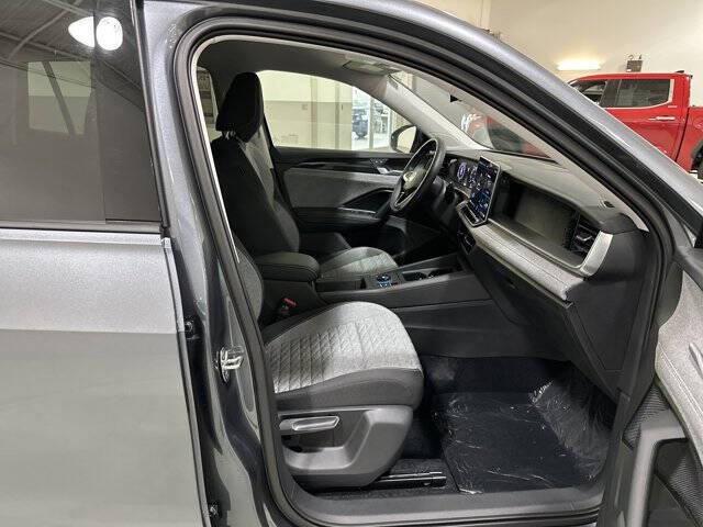 2025 Volkswagen Tiguan S 4Motion