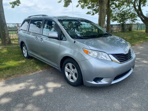 2014 Toyota Sienna for sale at D Majestic Auto Group Inc in Ozone Park NY