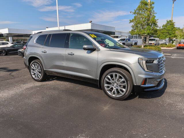 2025 GMC Acadia Denali