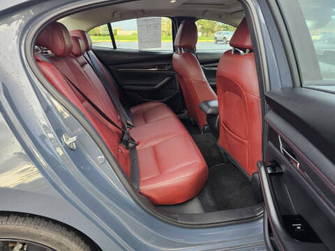 2024 Mazda Mazda3 Sedan 2.5 S Carbon Edition