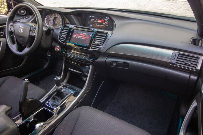 2017 Honda Accord EX