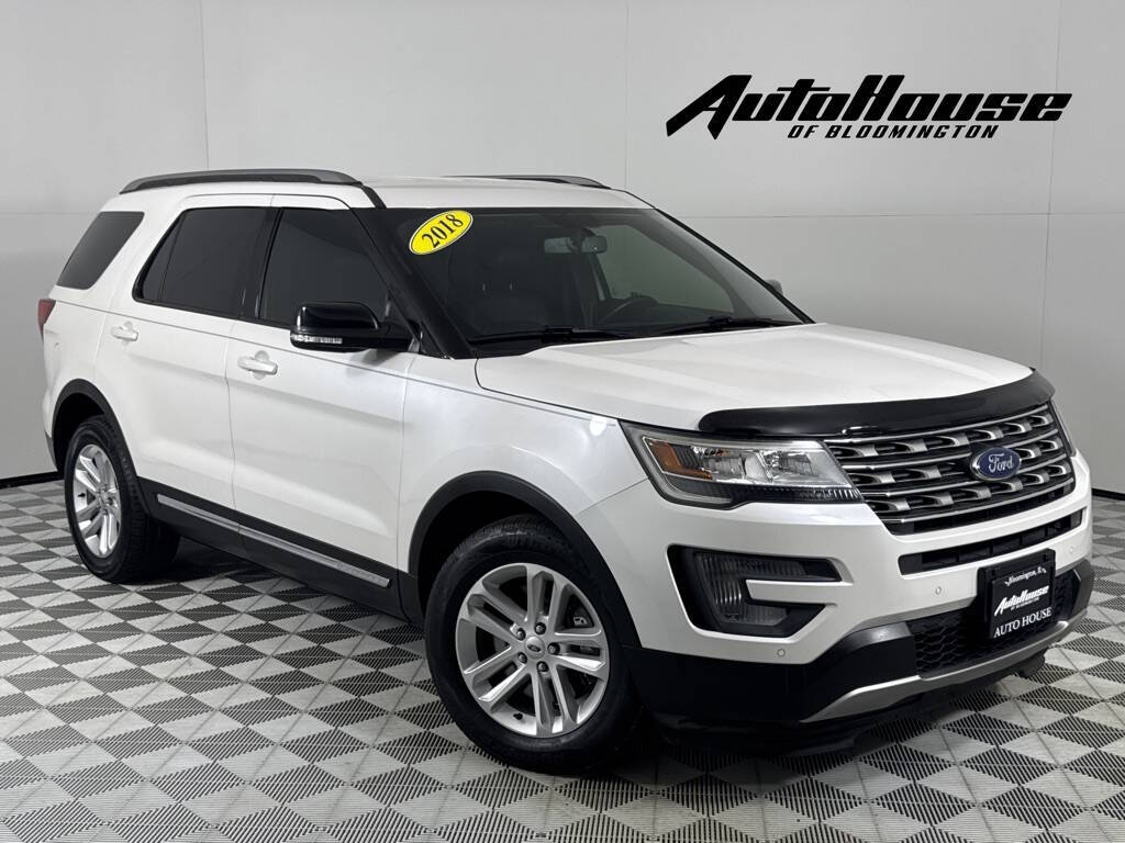 2017 Ford Explorer XLT 4dr SUV's photo