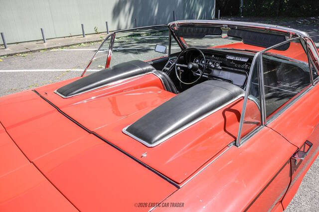 1964 Ford Thunderbird