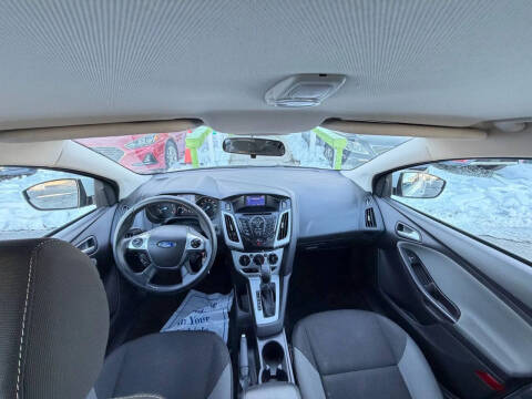 2014 Ford Focus SE