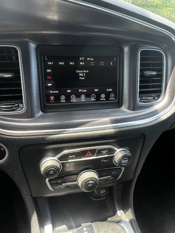 2018 Dodge Charger SXT