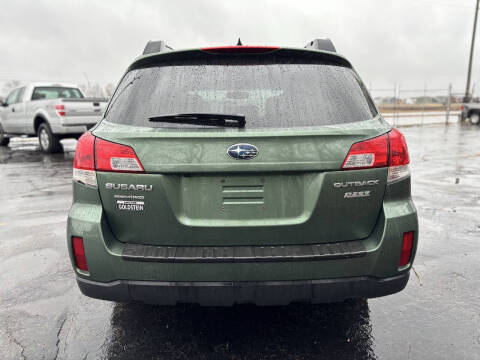 2013 Subaru Outback 2.5i Limited