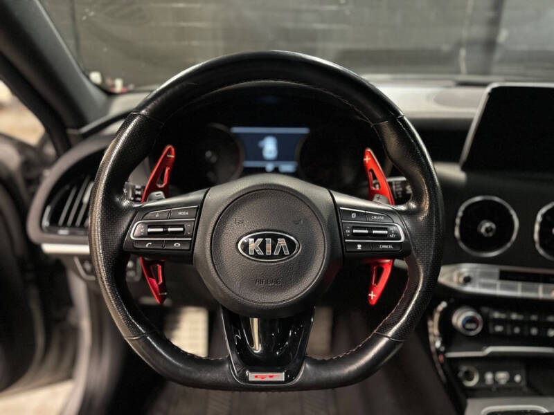 2019 Kia Stinger GT2