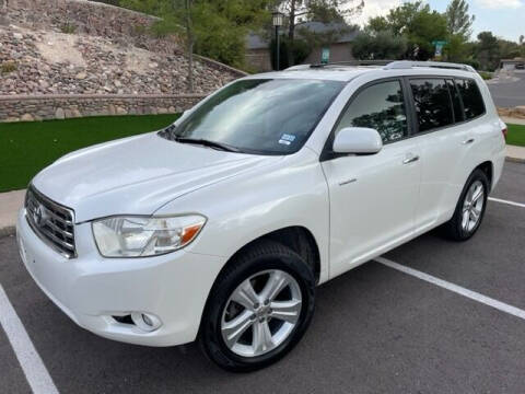 2010 Toyota Highlander for sale at RENEE'S AUTO WORLD in El Paso TX