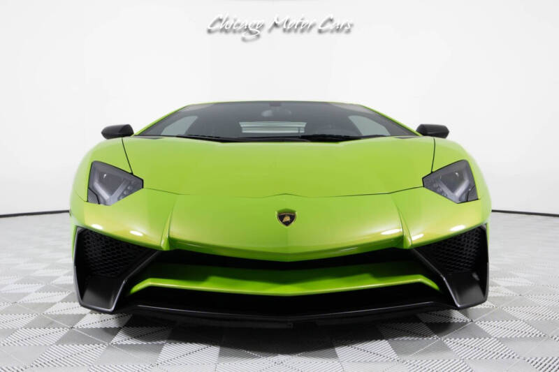 2016 Lamborghini Aventador LP 750-4 SV