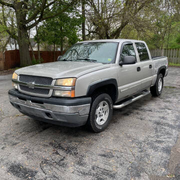 2005 Chevrolet Silverado 1500 for sale at Court House Cars, LLC in Chillicothe OH