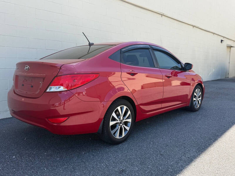 2017 Hyundai Accent Value Edition