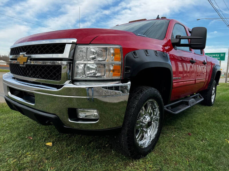 2012 Chevrolet Silverado 2500HD LT photo 5