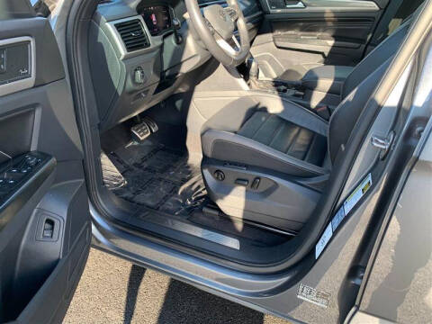 2020 Volkswagen Atlas Cross Sport V6 SEL Premium R-Line 4Motion