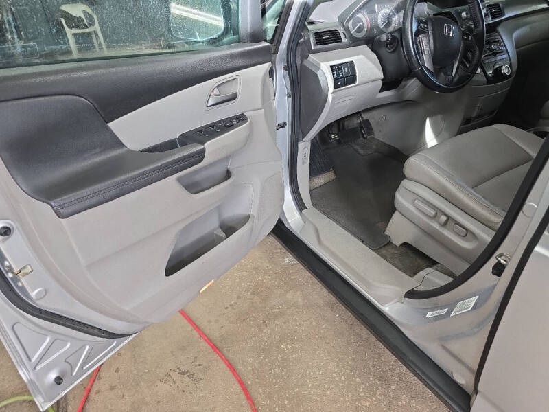 2011 Honda Odyssey EX-L w/DVD