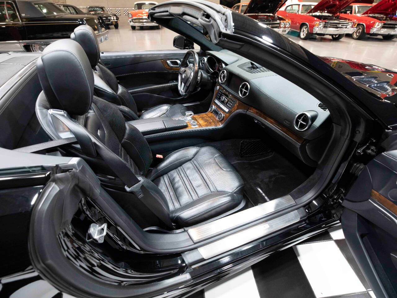 2013 Mercedes-Benz SL-Class 34