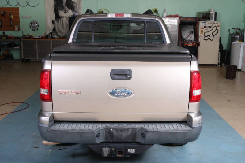 2008 Ford Explorer Sport Trac XLT