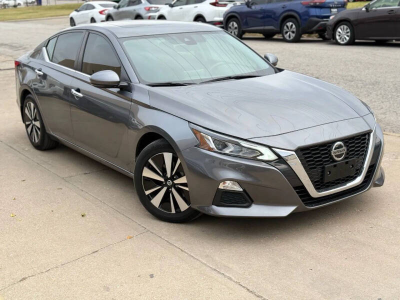 2022 Nissan Altima 2.5 SV