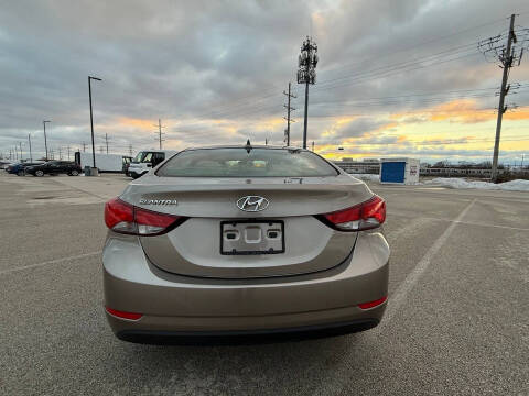 2014 Hyundai Elantra SE