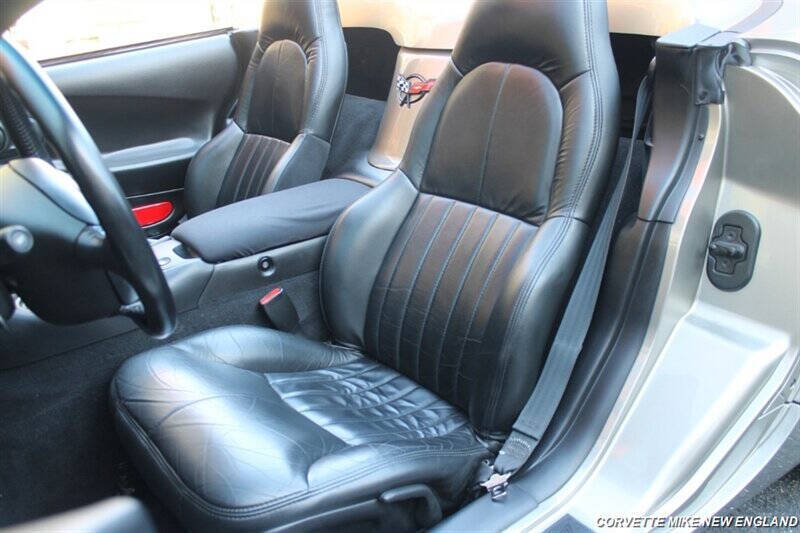2000 Chevrolet Corvette 29