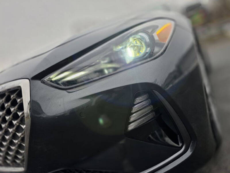 2021 Genesis G70