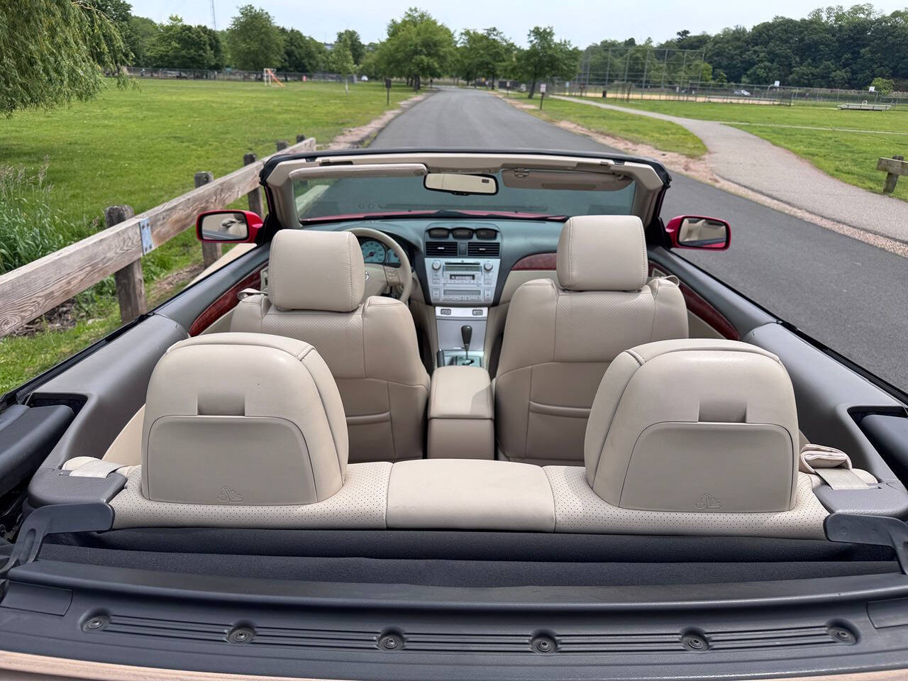 2006 Toyota Camry Solara 38