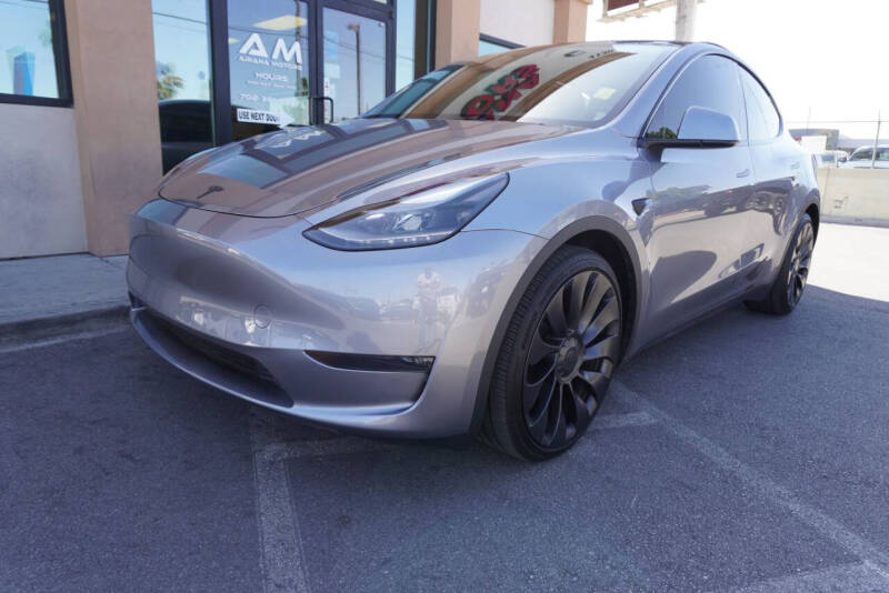 2024 Tesla Model Y Performance