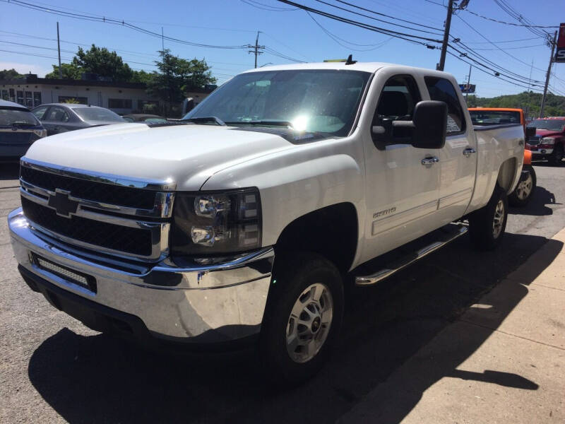 2014 Chevrolet Silverado 2500HD for sale at DC Trust, LLC in Danvers MA