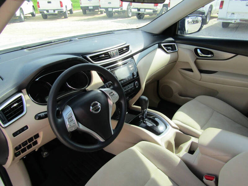 2016 Nissan Rogue S