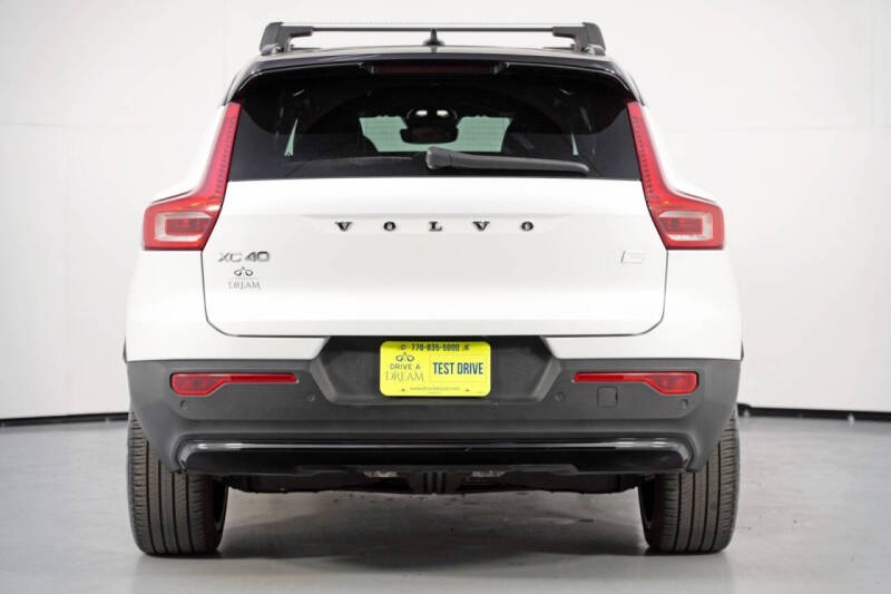 2024 Volvo XC40 Recharge Twin Plus