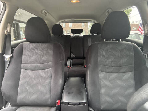 2015 Nissan Rogue SV